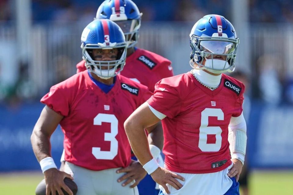 达特成长的, 演拙劣表现, 巨人自 达特成长的, 演拙劣表现, 巨人自